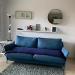 Appartement T2 Climatise Avec Piscine, Wifi, Terrasse Et Jardin Au Port De - Fr-1-335-194 *