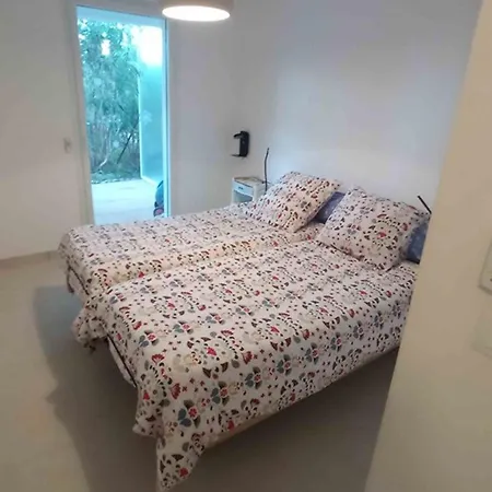 דירה T2 Climatise Avec Piscine, Wifi, Terrasse Et Jardin Au Port De - Fr-1-335-194