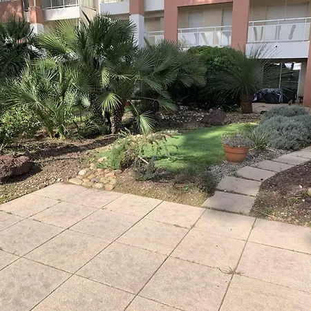 T2 Climatise Avec Piscine, Wifi, Terrasse Et Jardin Au Port De - Fr-1-335-194 הייר