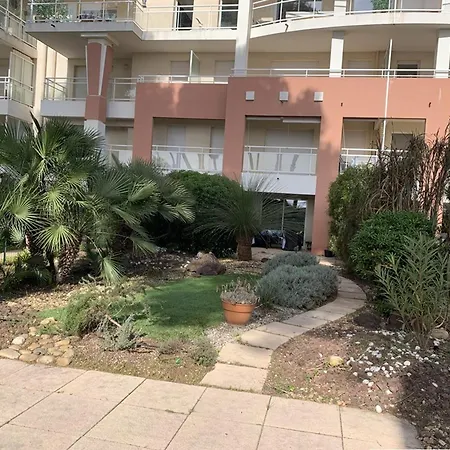 T2 Climatise Avec Piscine, Wifi, Terrasse Et Jardin Au Port De - Fr-1-335-194 דירה